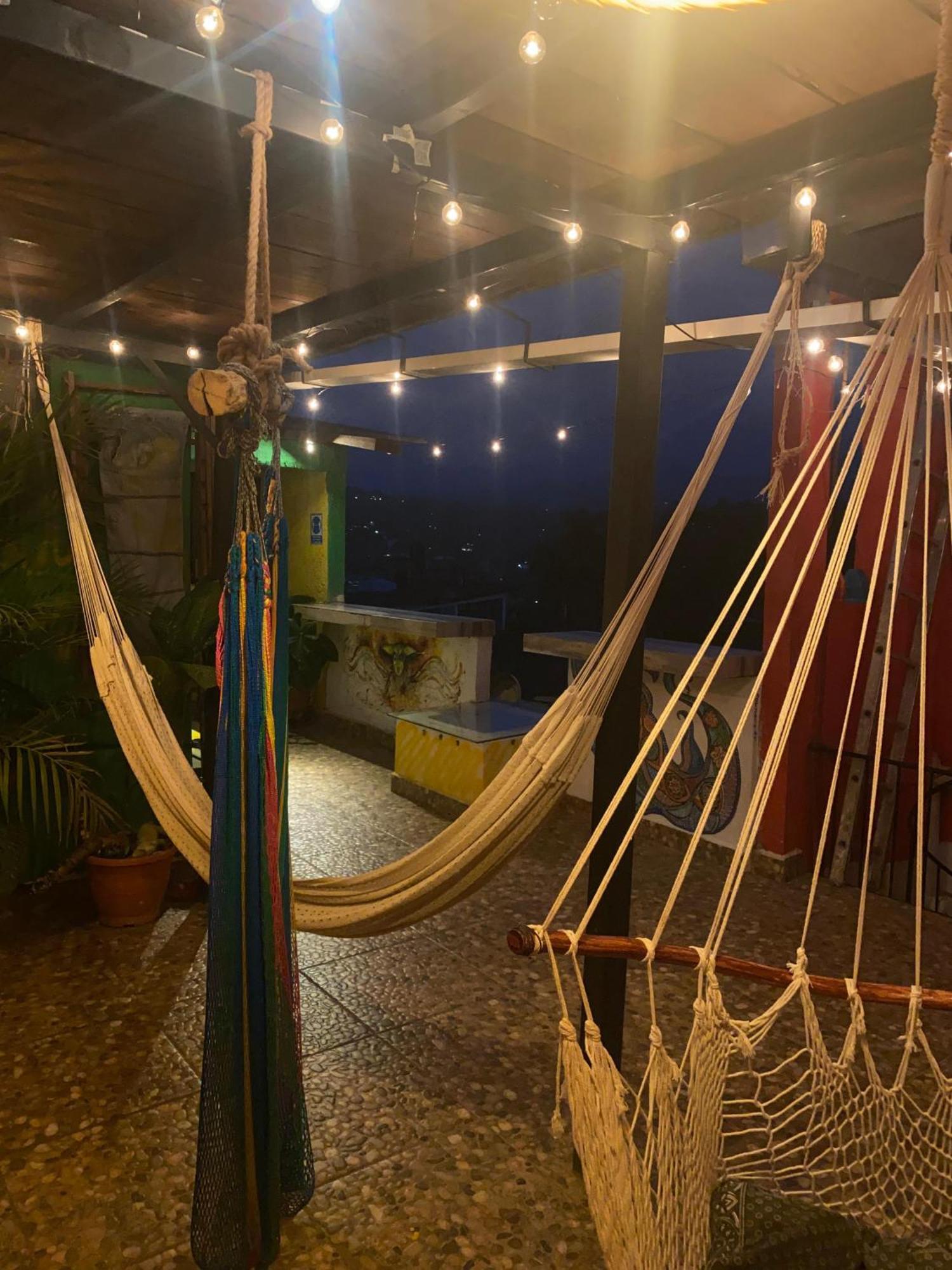 Hostal El Alebrije Valle de Bravo Exterior foto